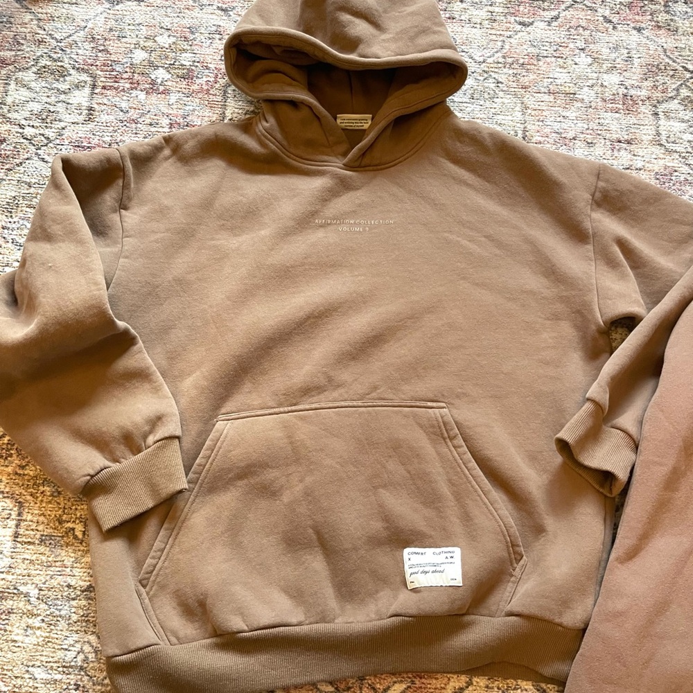 Comfrt set size L - Picture 9 of 10